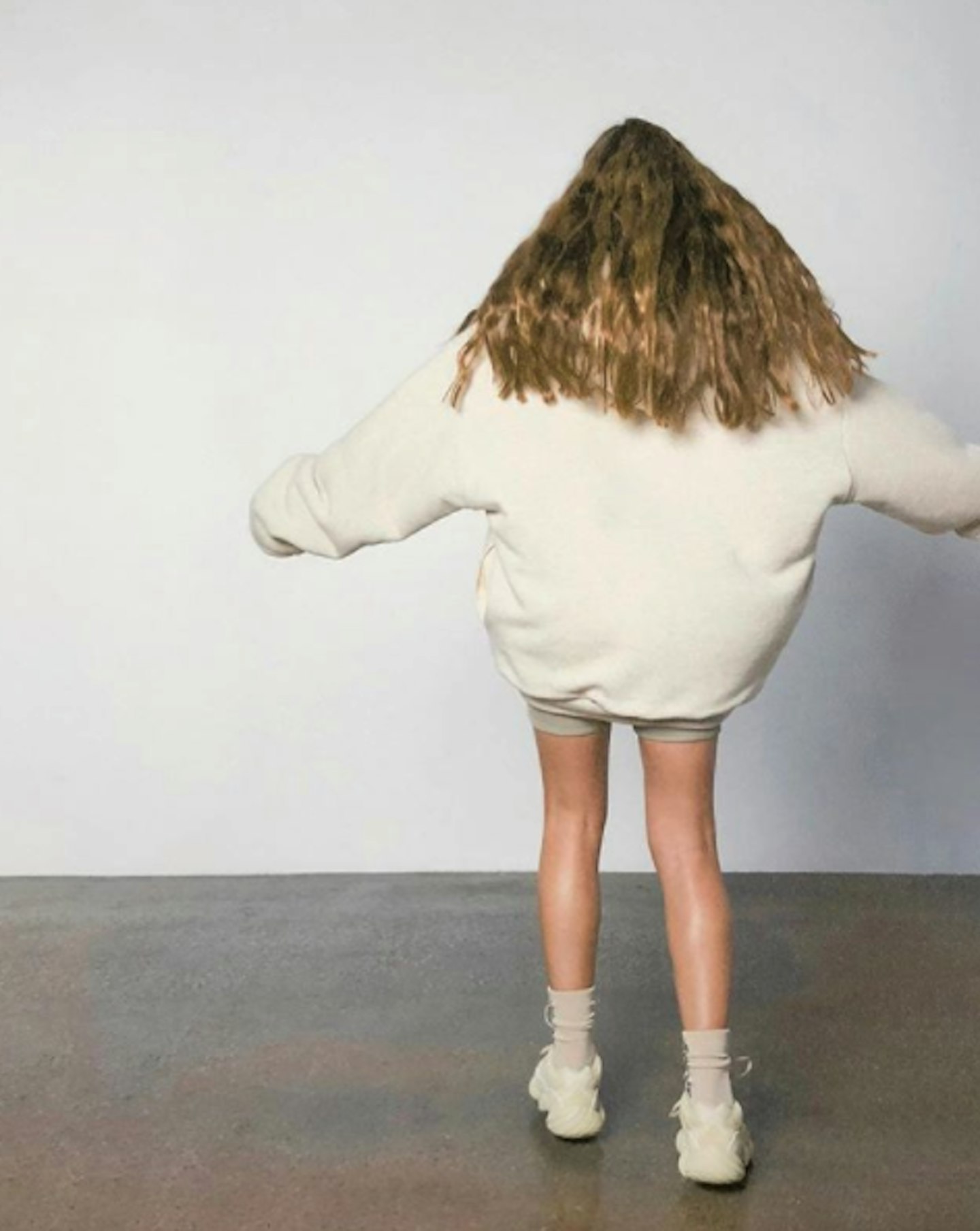 Yeezy supermoon cheap yellow outfit